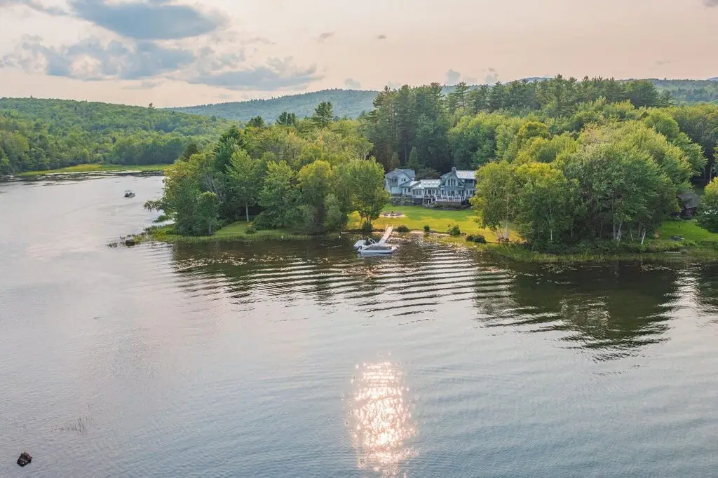 Wide aerial of the 17 Point Road waterfront estate on Wilson Lake